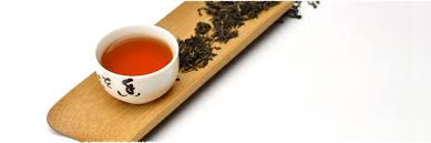 L'odeur chinoise de thé noir de Guangdong Yingde tout comme le cacao desserrent le thé