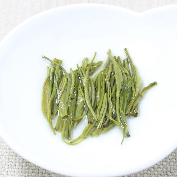 Feuilles de thé de vert de jia de Xinyang mao de haute catégorie réduisant la graisse du corps et abaissant le cholestérol
