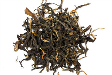 Chine Thé noir d'or de Yunnan de soins capillaires, double - thé noir fermenté d'or fournisseur