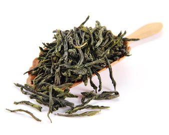 Chine Anhui Liu un thé vert organique de Gua Pian fait sauter à feu vif avec un parfum prolongé de fruit usine
