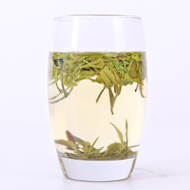 Chine Aiguille 100% d&#039;argent de Yin Zhen de thé de blanc chinois de vert vert AUCUN additifs usine